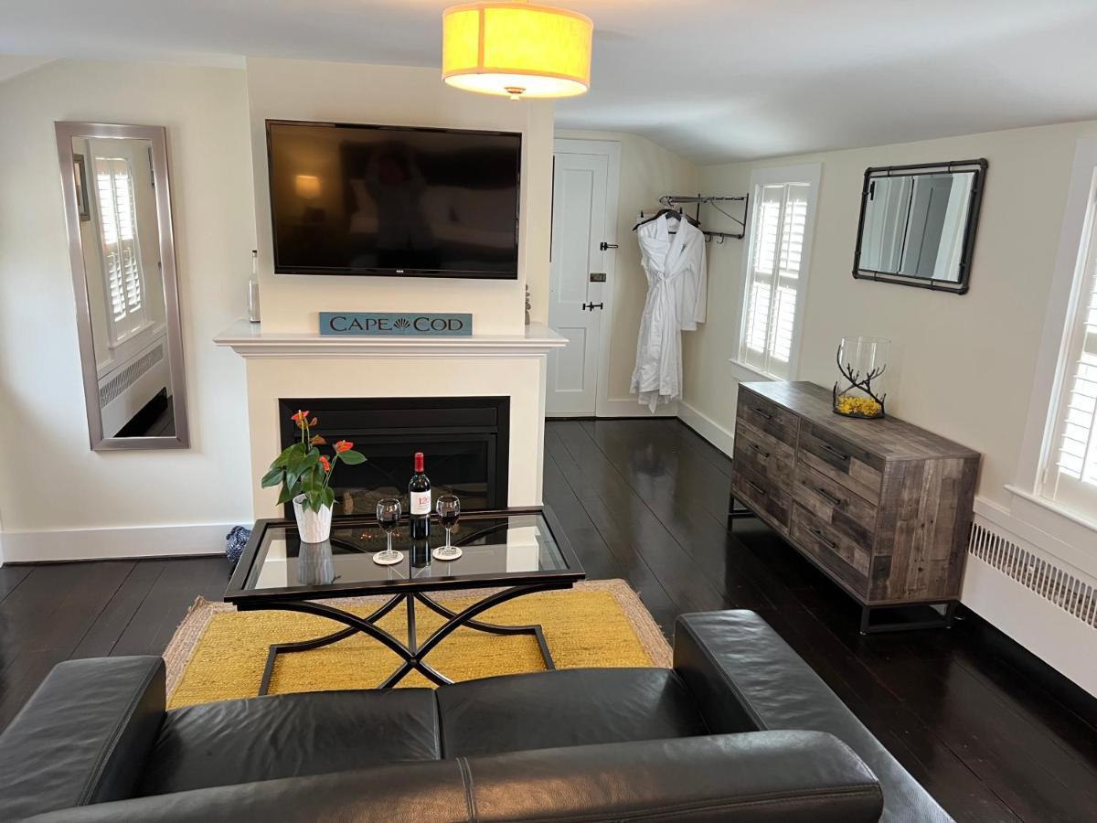 The Platinum Pebble Boutique Inn - Adults Only Property Harwich Port Exteriér fotografie
