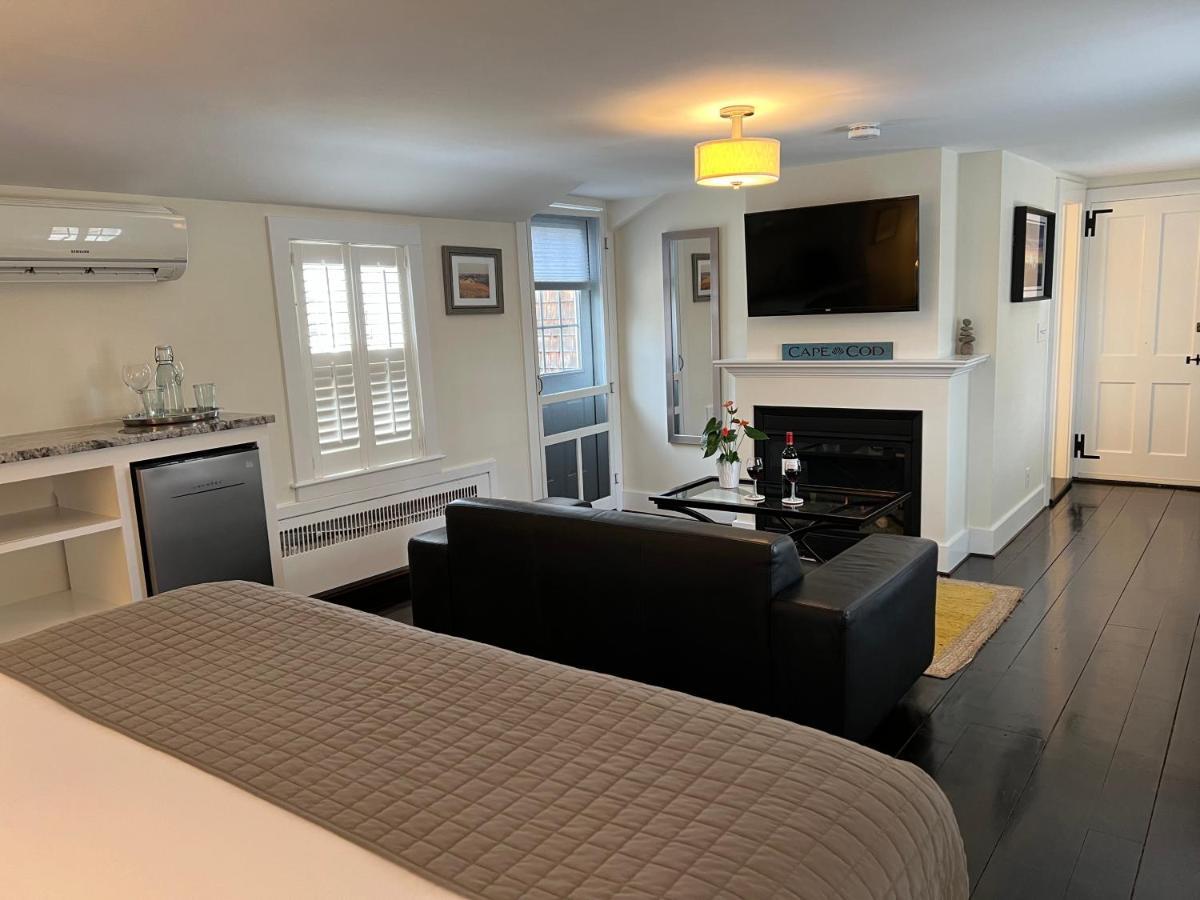 The Platinum Pebble Boutique Inn - Adults Only Property Harwich Port Exteriér fotografie