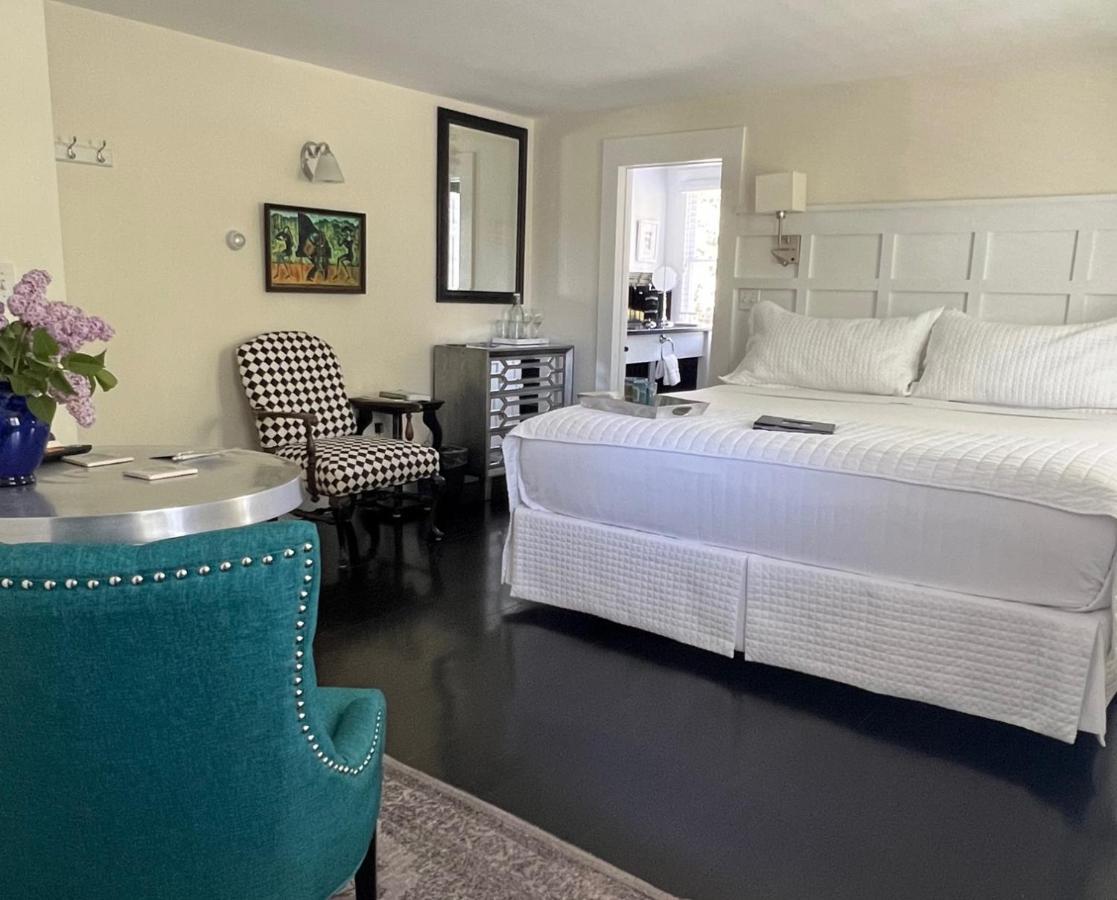 The Platinum Pebble Boutique Inn - Adults Only Property Harwich Port Exteriér fotografie